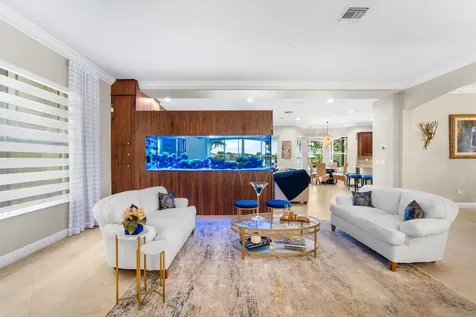 10151 Lake Vista Court Parkland FL 33076