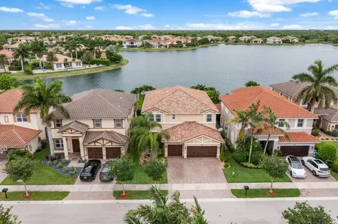 10151 Lake Vista Court Parkland FL 33076