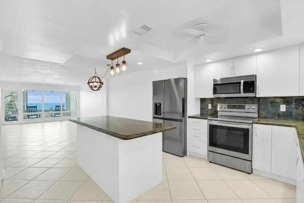 1850 S Ocean Boulevard Pompano Beach FL 33062