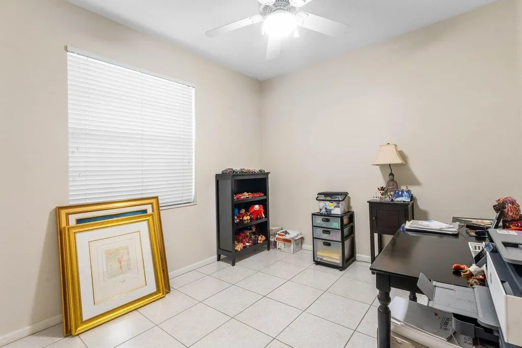 136 Hidden Hollow Terrace Palm Beach Gardens FL 33418