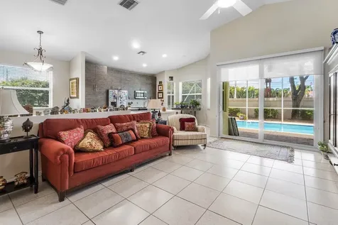 136 Hidden Hollow Terrace Palm Beach Gardens FL 33418