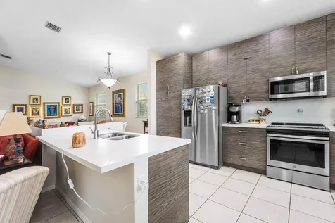 136 Hidden Hollow Terrace Palm Beach Gardens FL 33418