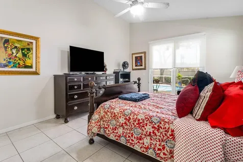 136 Hidden Hollow Terrace Palm Beach Gardens FL 33418