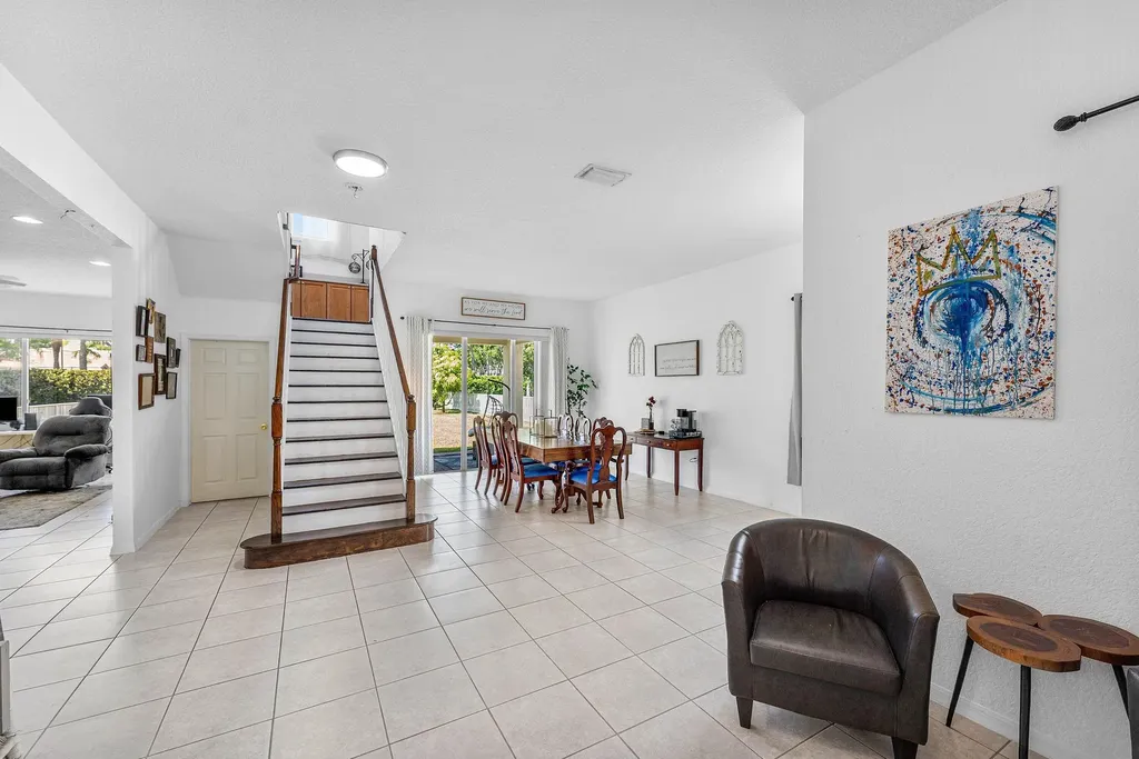 140 Bellezza Terrace Royal Palm Beach FL 33411