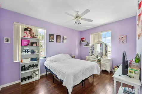 140 Bellezza Terrace Royal Palm Beach FL 33411