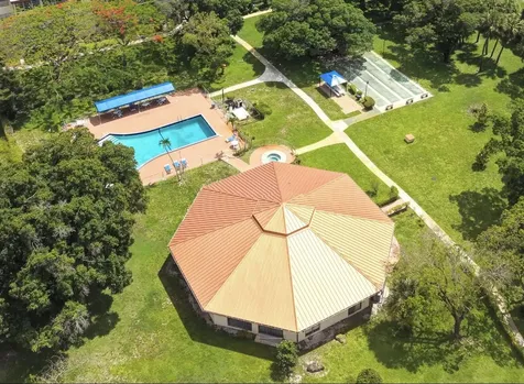 3070 NW 48th Terrace Lauderdale Lakes FL 33313