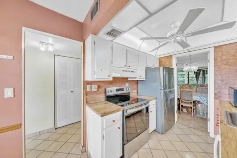 3070 NW 48th Terrace Lauderdale Lakes FL 33313