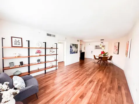 1881 Washington Avenue Miami Beach FL 33139