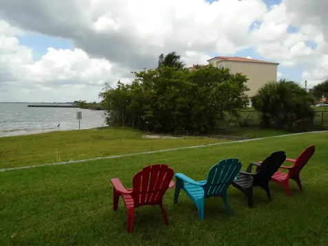 1133 Bayshore Drive Fort Pierce FL 34949
