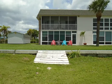 1133 Bayshore Drive Fort Pierce FL 34949