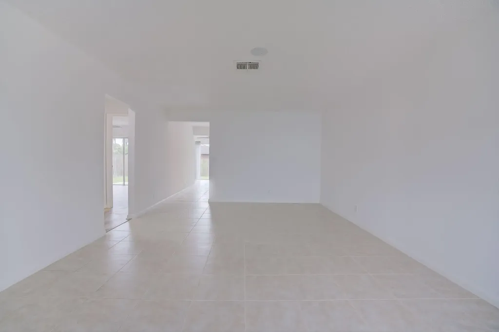 4698 Arthur Street Palm Beach Gardens FL 33418