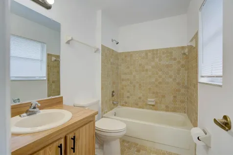 4698 Arthur Street Palm Beach Gardens FL 33418