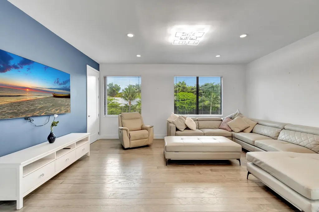 8080 Laurel Falls Drive Boca Raton FL 33496