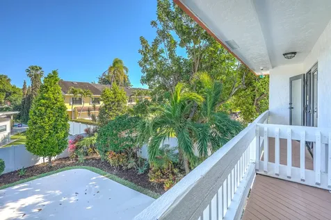 5730 Vista Linda Lane Boca Raton FL 33433