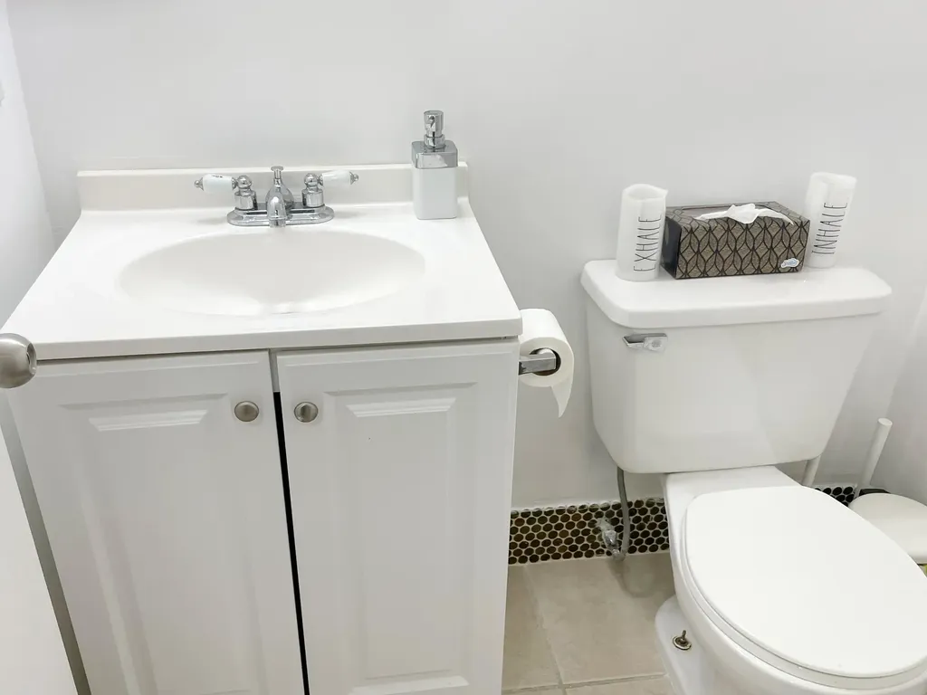 171 Suffolk F Boca Raton FL 33434