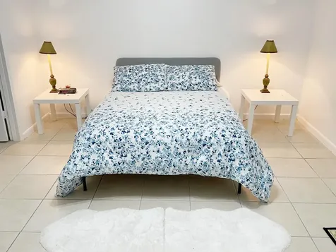 171 Suffolk F Boca Raton FL 33434