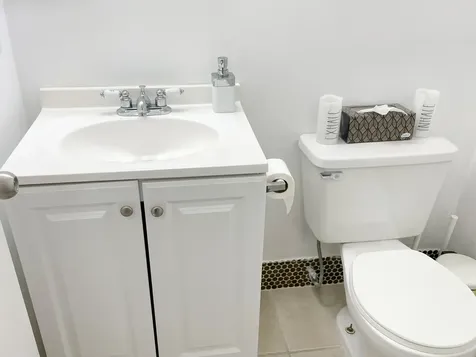171 Suffolk F Boca Raton FL 33434