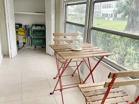 171 Suffolk F Boca Raton FL 33434