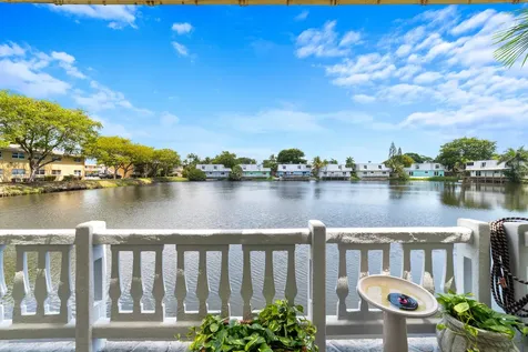 1351 NE 40th Place Oakland Park FL 33334