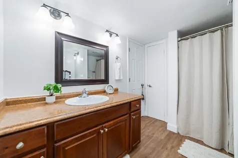 1351 NE 40th Place Oakland Park FL 33334