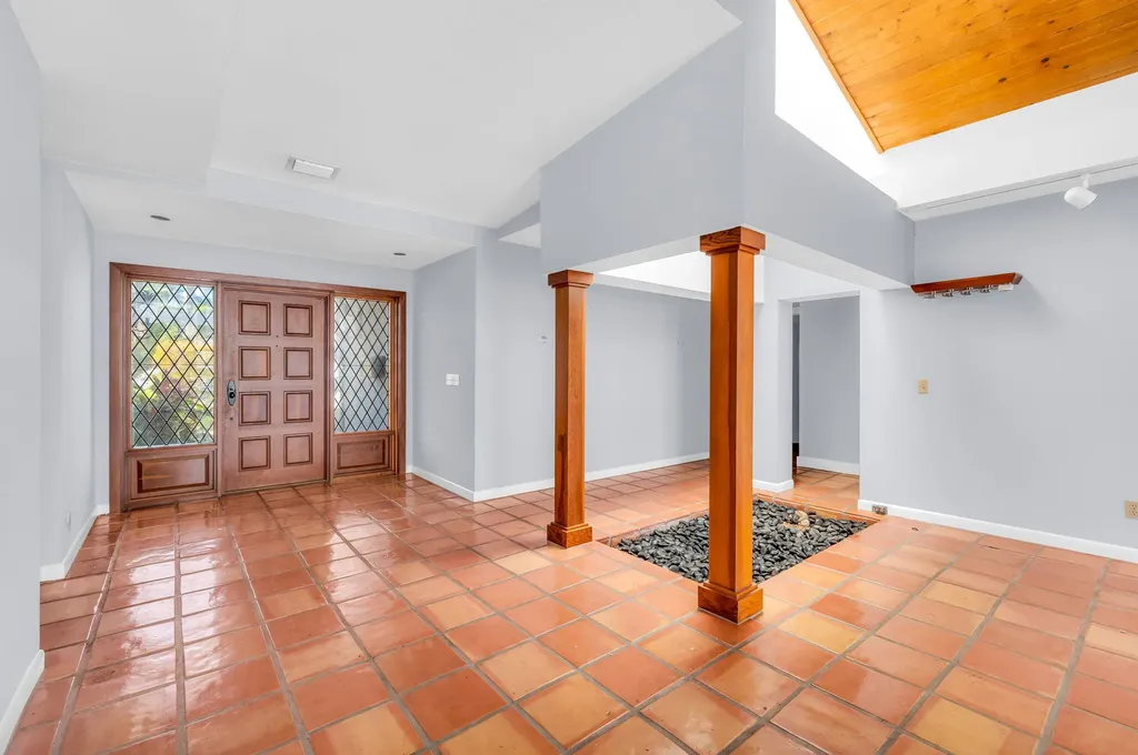 2810 NE 29th Street Lighthouse Point FL 33064