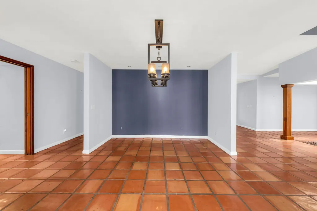2810 NE 29th Street Lighthouse Point FL 33064