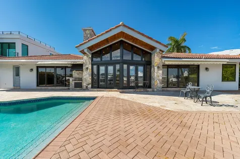 2810 NE 29th Street Lighthouse Point FL 33064