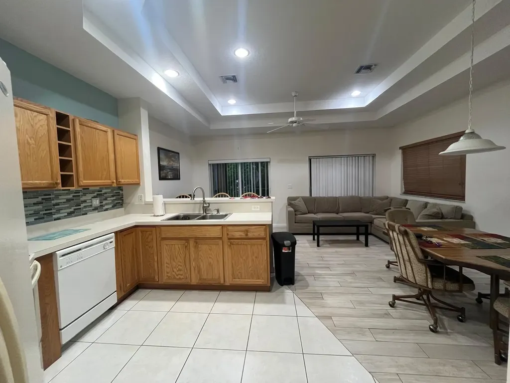 Port St Lucie FL, 8035 Carnoustie Place, Unit 4222
