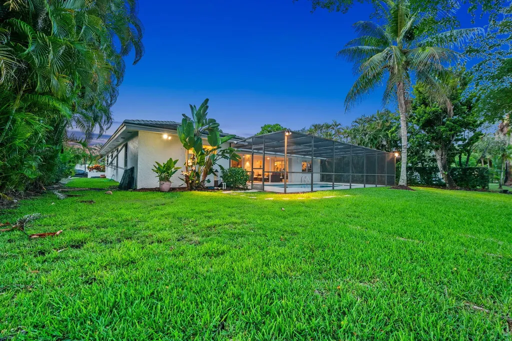 16731 Harbor Court Weston FL 33326