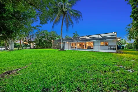 16731 Harbor Court Weston FL 33326