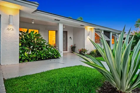 16731 Harbor Court Weston FL 33326