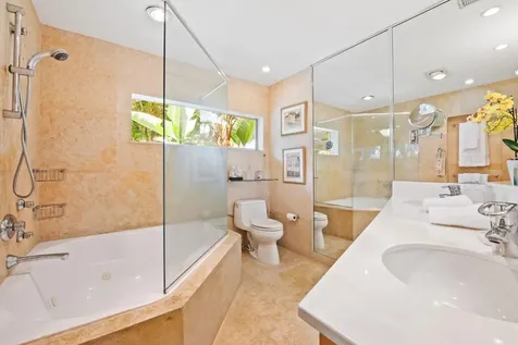 16731 Harbor Court Weston FL 33326