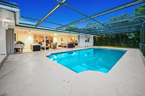 16731 Harbor Court Weston FL 33326