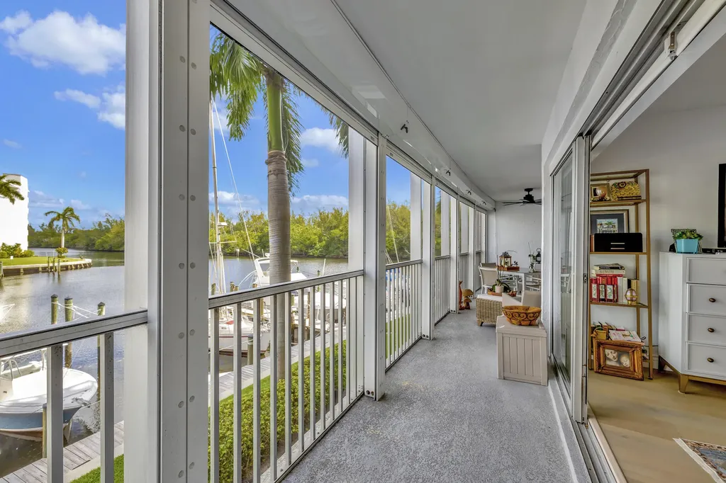 1537 E Hillsboro Boulevard Deerfield Beach FL 33441