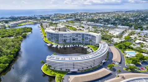 1537 E Hillsboro Boulevard Deerfield Beach FL 33441