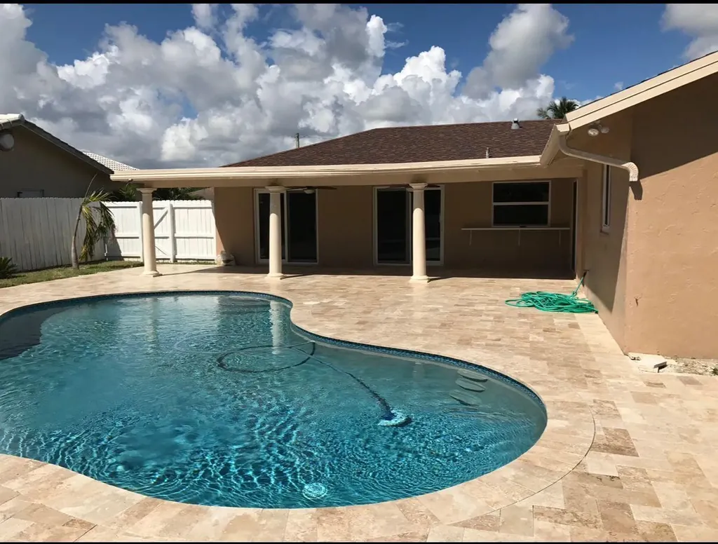 4890 NW 5th Terrace Boca Raton FL 33431