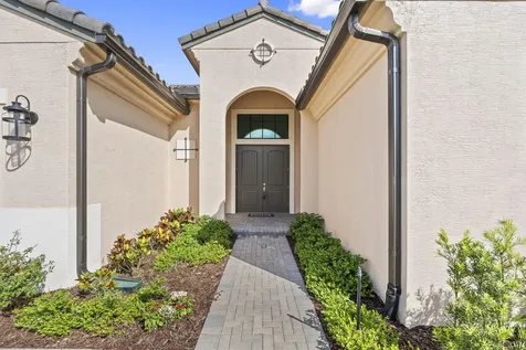 8572 SW Felicita Way Port St Lucie FL 34987