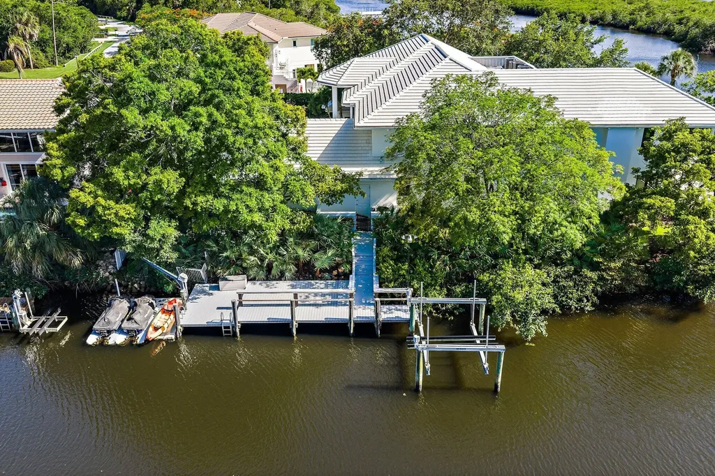 8818 SE Riverfront Terrace Jupiter FL 33469