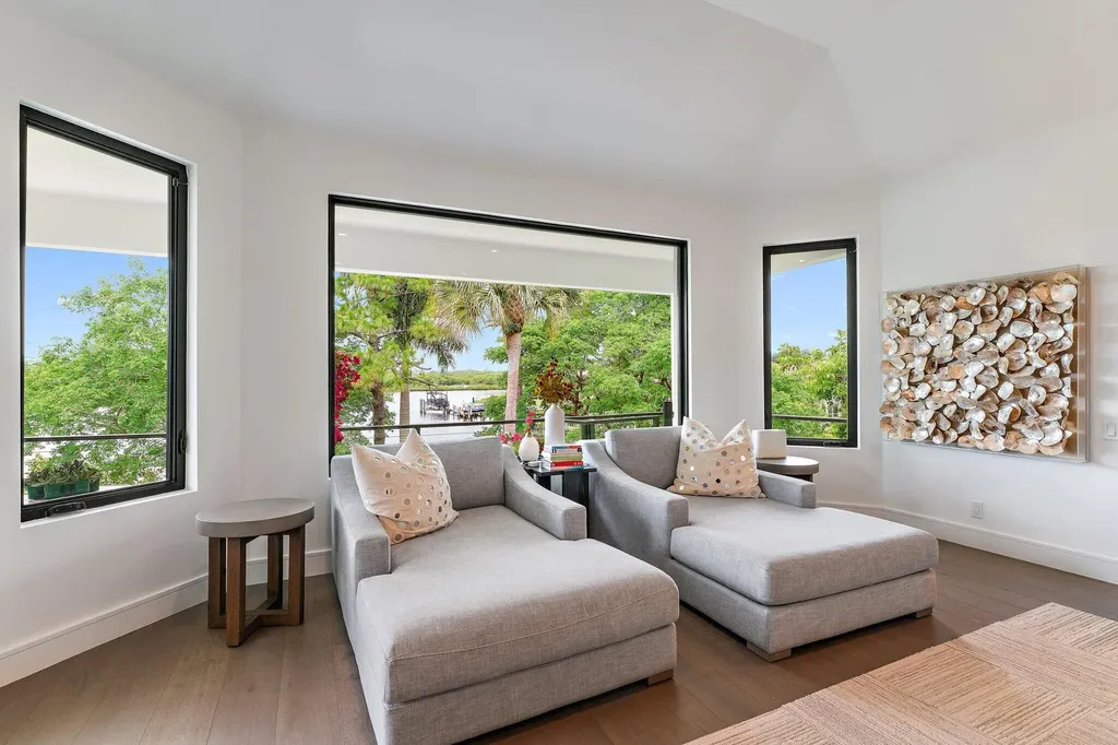 8818 SE Riverfront Terrace Jupiter FL 33469