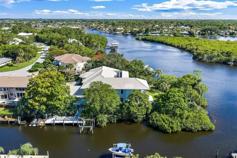 8818 SE Riverfront Terrace Jupiter FL 33469