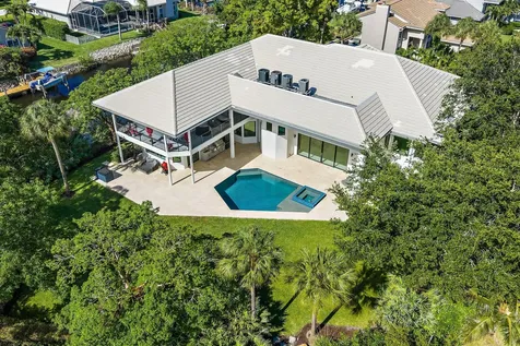 8818 SE Riverfront Terrace Jupiter FL 33469
