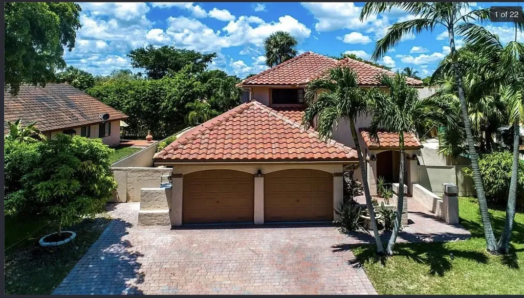523 NW 38th Terrace Deerfield Beach FL 33442