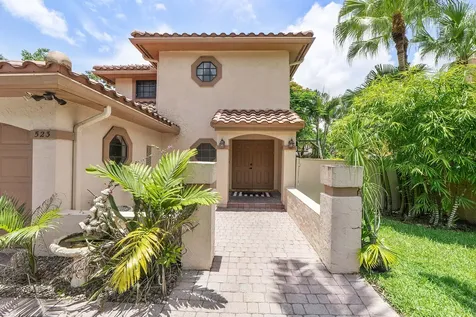 523 NW 38th Terrace Deerfield Beach FL 33442