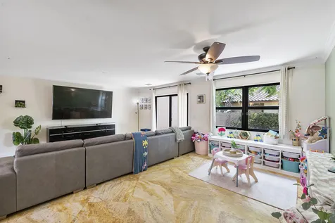 523 NW 38th Terrace Deerfield Beach FL 33442