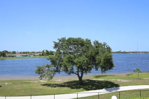 470 Executive Center Drive West Palm Beach FL 33401