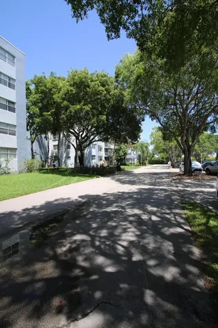 470 Executive Center Drive West Palm Beach FL 33401