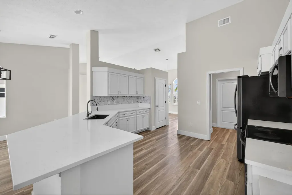 6122 NW Daroco Terrace Port St Lucie FL 34986