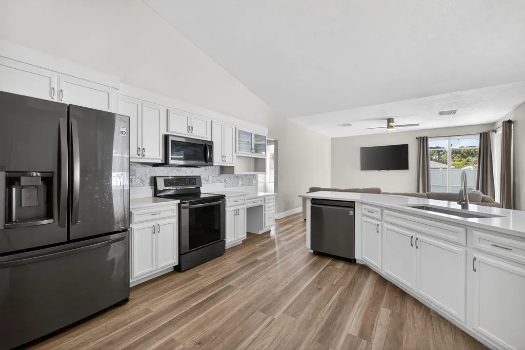 6122 NW Daroco Terrace Port St Lucie FL 34986