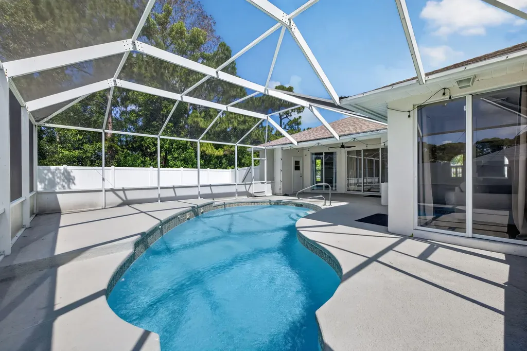 6122 NW Daroco Terrace Port St Lucie FL 34986