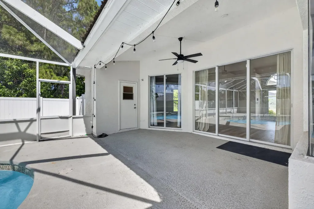 6122 NW Daroco Terrace Port St Lucie FL 34986
